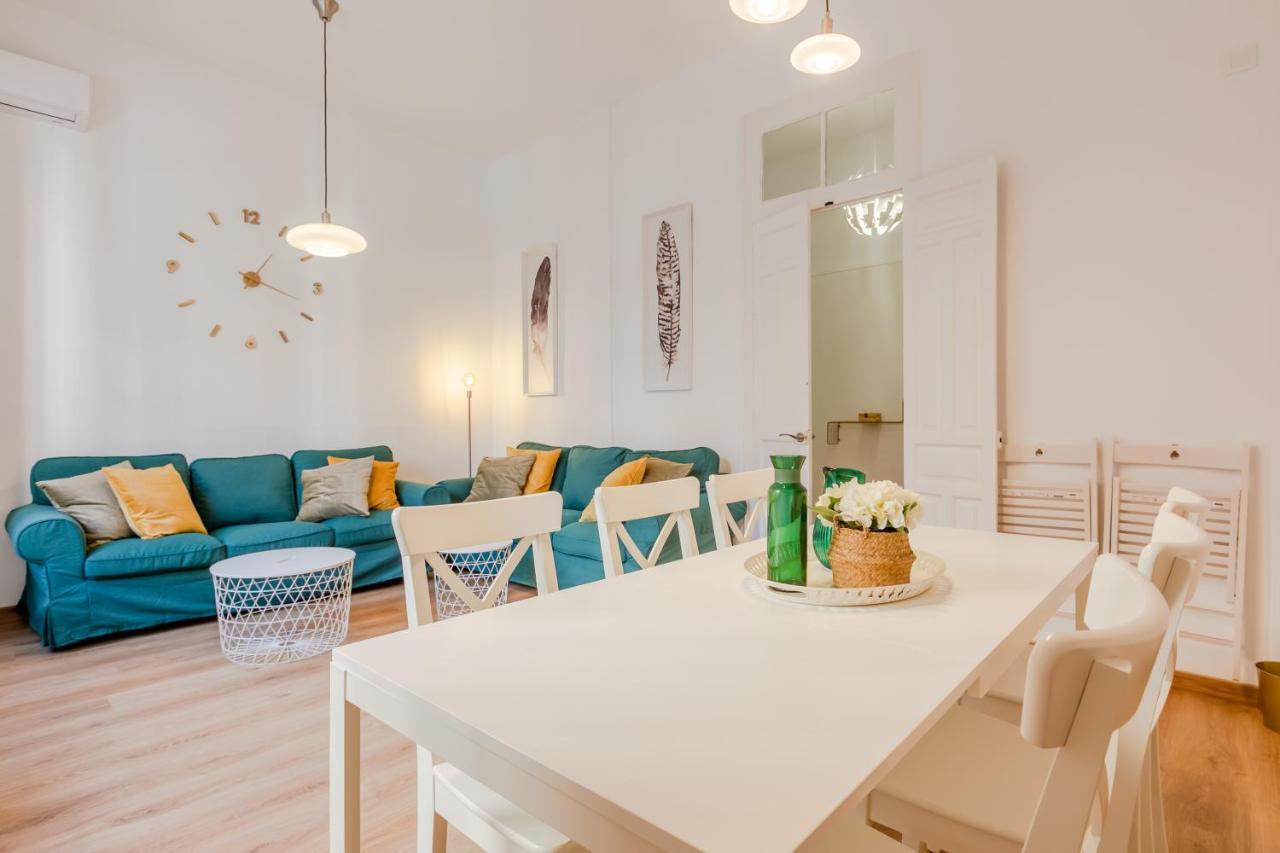 Avanti La Campana, Con Un Balcon Que Te Enamorara Del Ambiente De Sevilla Eksteriør billede